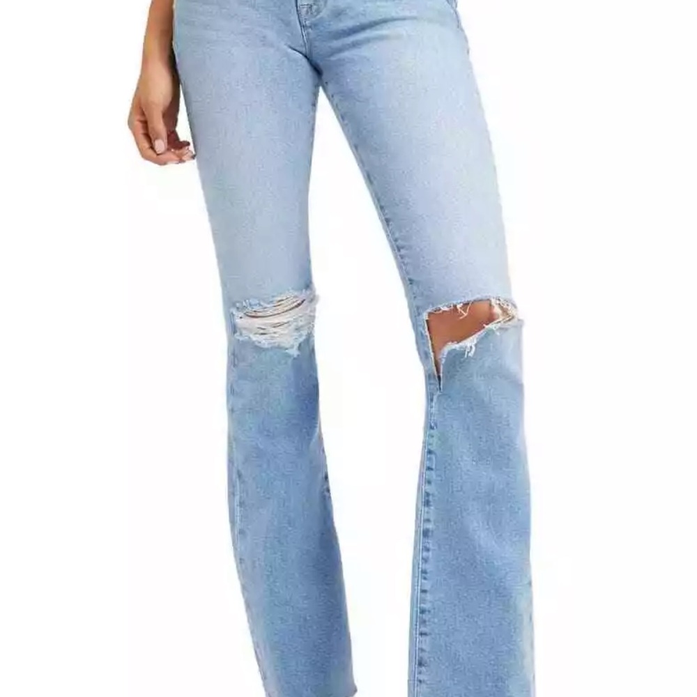 Good American - NWT’s - indigo129 -women’s raw hem ripped jeans- size 16
